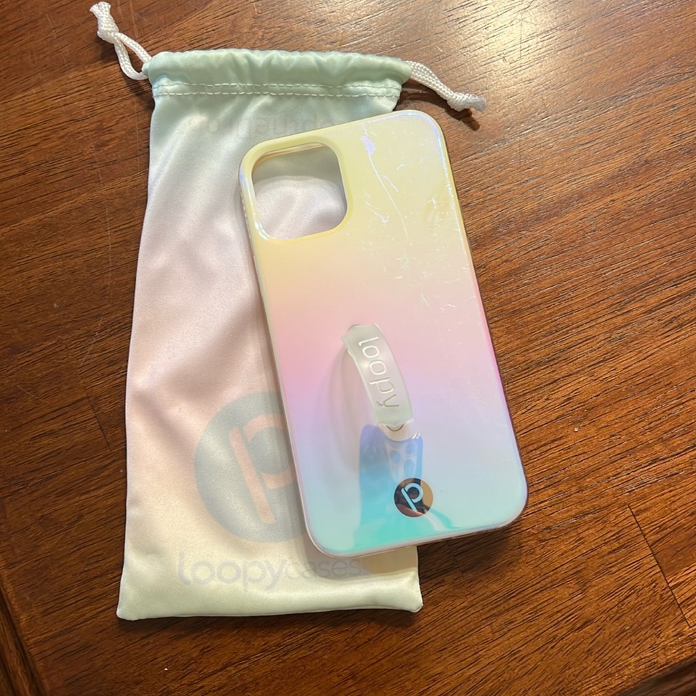 iPhone 12 loopy